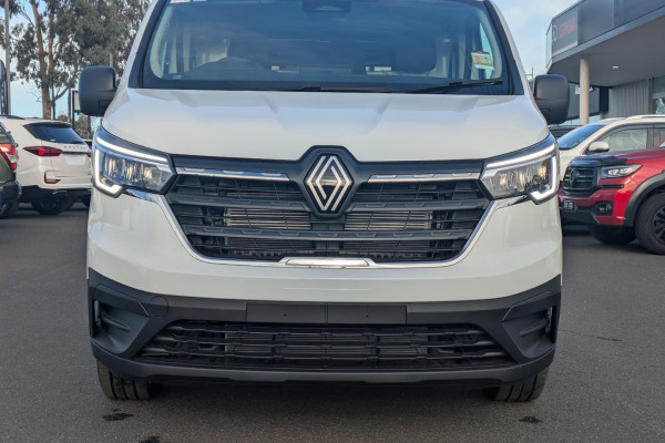 2026 Renault Trafic X82 Pro Van Image 4