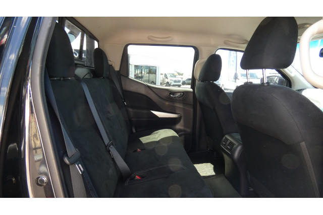 2018 Nissan Navara D23 SERIES III MY18 ST 4X4 BLACK EDITION Ute Image 13