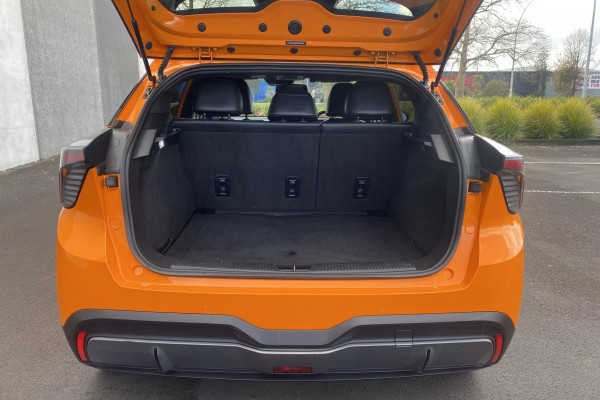 2024 MG MG4 Essence 64 Hatch Image 5
