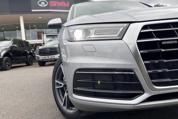 2019 MY20 Audi Q5 FY 40 TDI design SUV Image 7