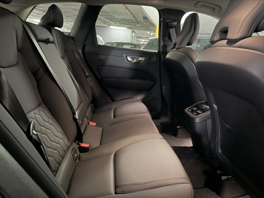 2026 Volvo XC60 UZ Plus B5 Bright SUV Image 19