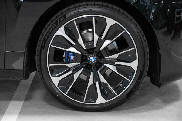 2026 BMW iX I20 xDrive45 M Sport SUV image 22
