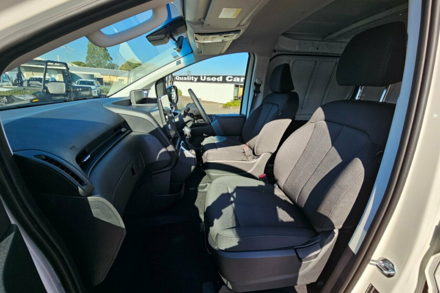 2024 MY25 Hyundai Staria Load US4.V3  Van Image 28