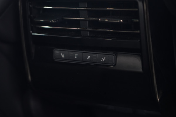2023 Land Rover Range Rover Sport Sport D300 Se Dynamic (221kw) SUV Image 32