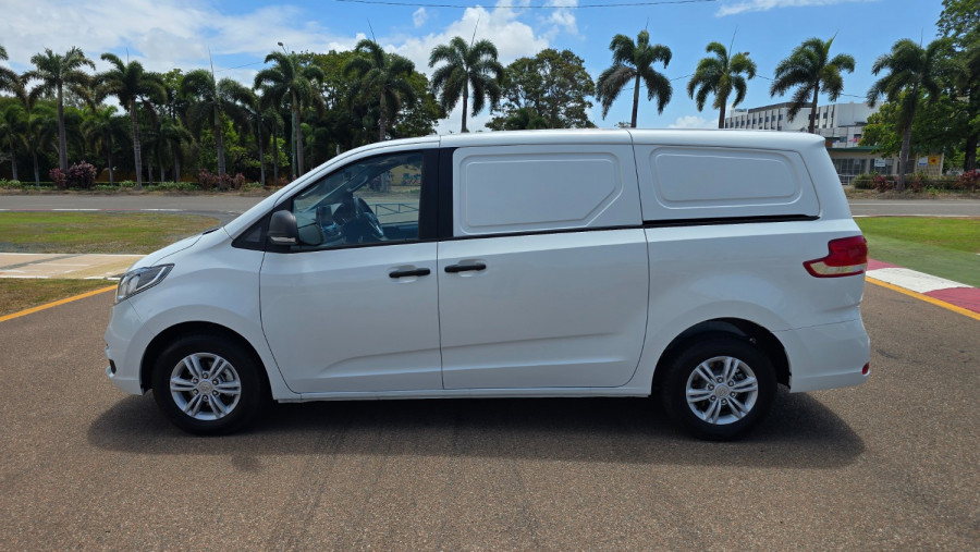 2026 MY25 LDV G10 SV7C + Van Image 10