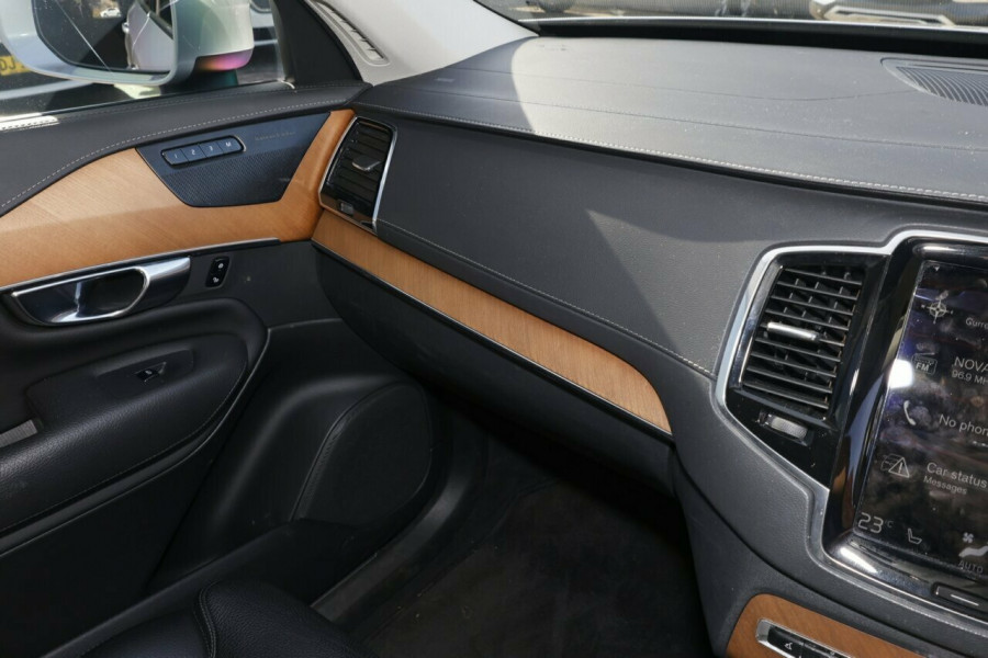 2020 Volvo XC90 L Series T6 Inscription SUV Image 10