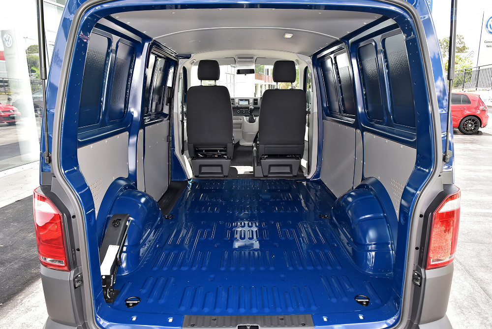 2019 Volkswagen Transporter T6 SWB Van Normal Roof Van Image 8