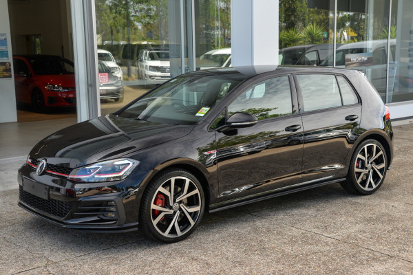 2020 Volkswagen Golf 7.5 GTI Hatchback Image 5