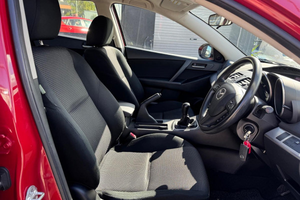 2012 Mazda 3 BL Series 2 Neo Hatch Image 18
