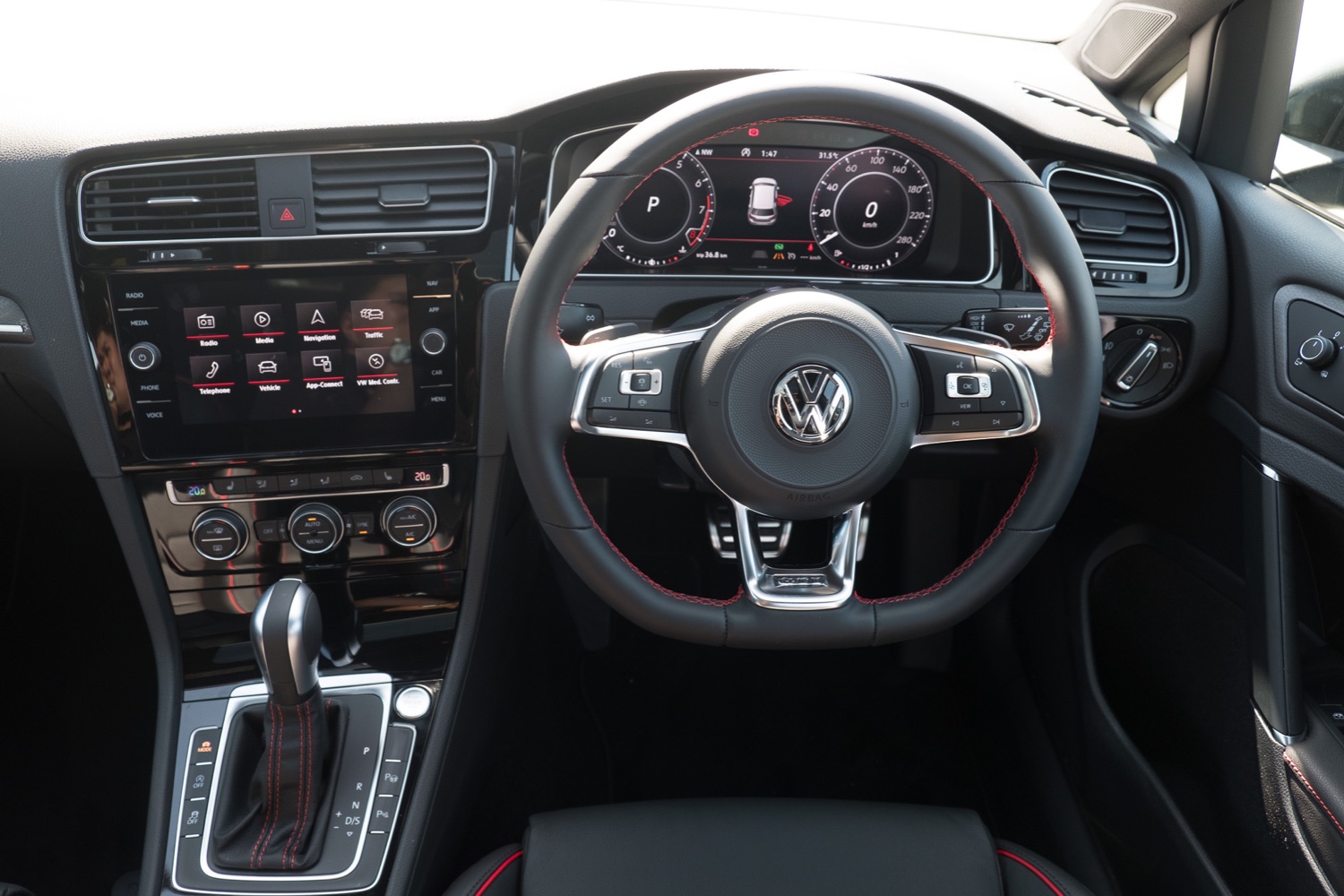 2020 Volkswagen Golf 7.5 GTI Hatch Image 16