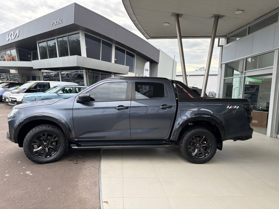 2023 Isuzu D-MAX RG X-TERRAIN Ute Image 3