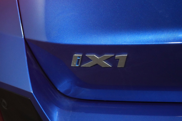 2024 BMW iX1 xDrive30 M Sport SUV image 9