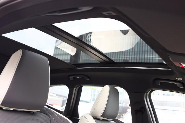 2025 BMW X1 U11 xDrive20i M Sport SUV image 16