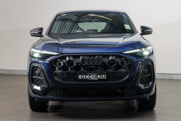 2026 Audi Q5 e-hybrid 270kW SUV image 4