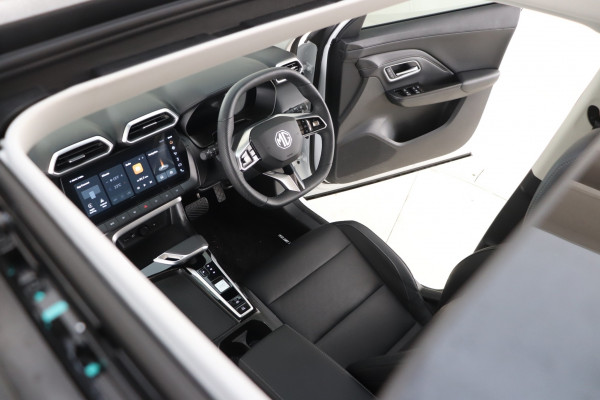 2026 MG ZS Essence Hybrid+ SUV Image 7