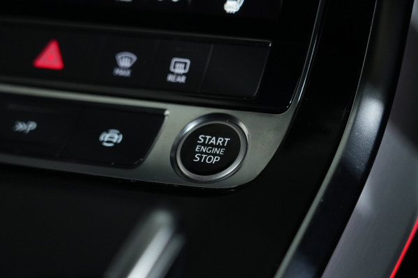 2022 Audi Q7 4M 55 TFSI S line SUV image 20
