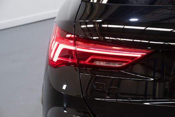 2024 Audi Q3 F3 40 TFSI S line SUV Image 11