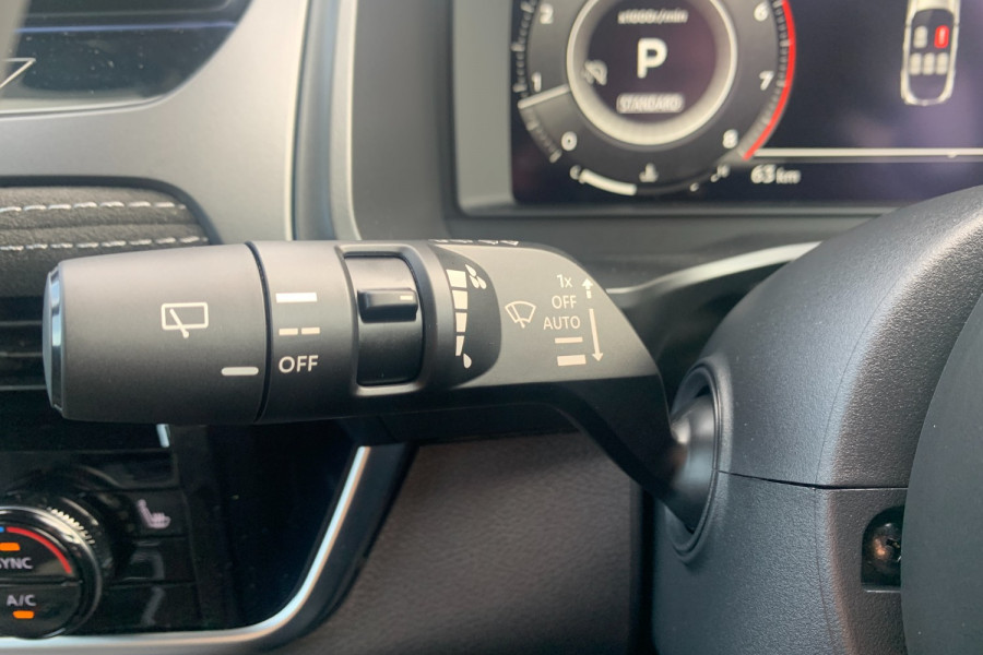 2024 MY25 Nissan QASHQAI J12 Ti-L SUV Image 25