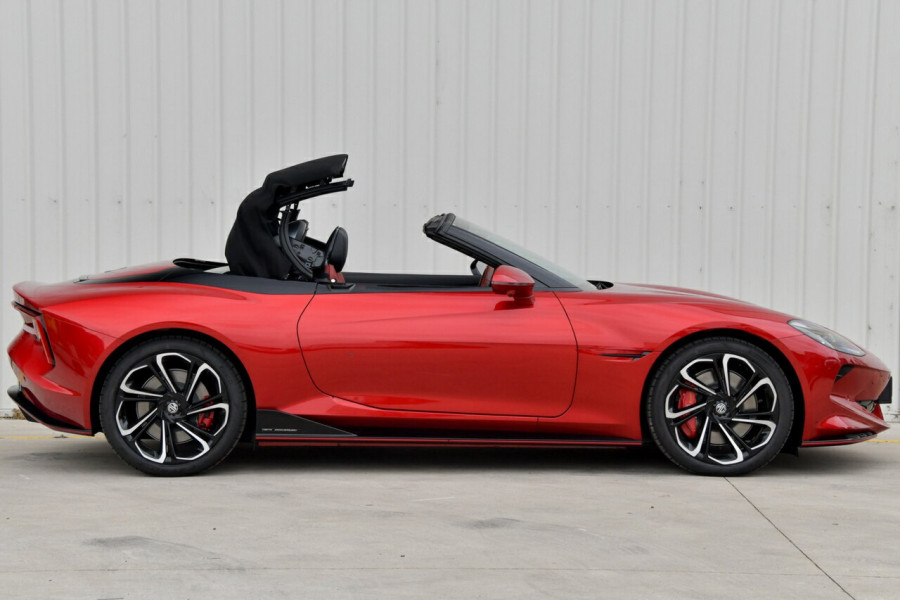 2024 MY24.5 MG Cyberster EC32  Convertible Image 8