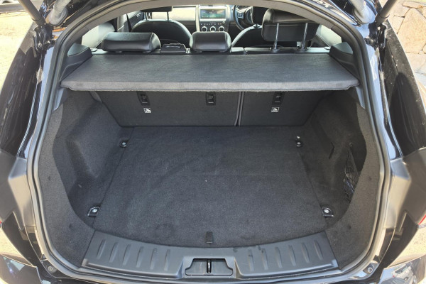 2019 Jaguar E-PACE X540 P200 SE SUV Image 14
