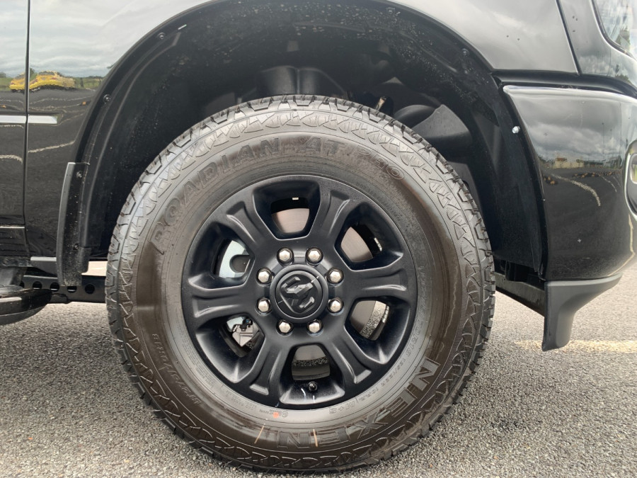 2025 Ram 2500 DJ Laramie Dual Cab Image 10