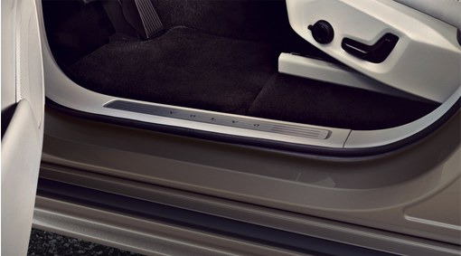 Illuminated sill mouldings
