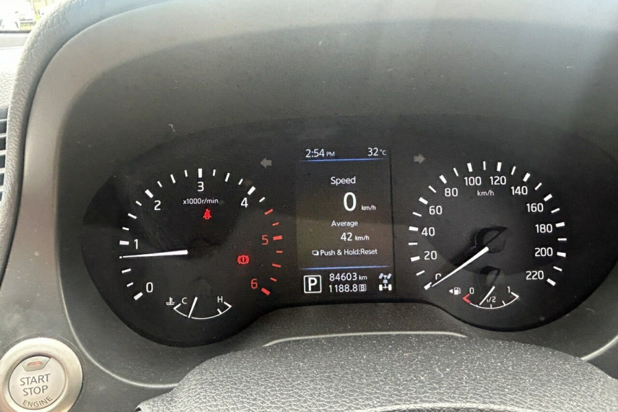 2019 Nissan Navara D23 Series 4 N-TREK Dual Cab Pickup Image 17