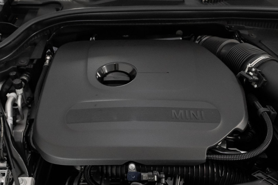 2025 MINI Cooper F65 C Favoured Hatch