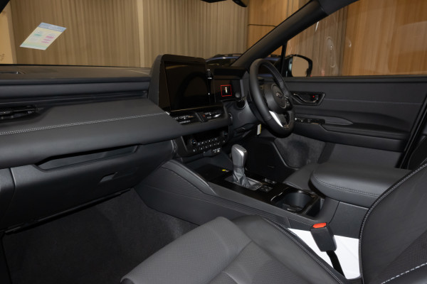 2026 Subaru Outback  7GEN AWD Touring SUV image 8