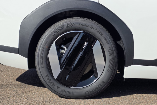2026 Kia EV4  Air Standard Range Sedan Image 4