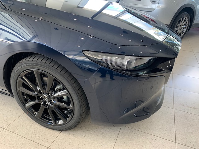 2024 Mazda 3 BP Series G25 Astina Hatch Image 9