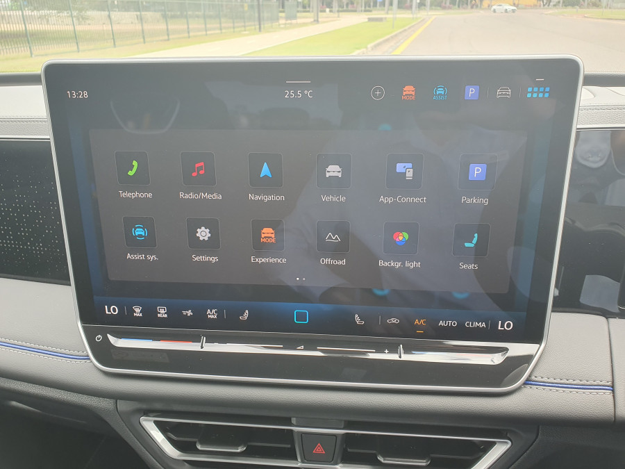 2025 Volkswagen Tiguan CT 150TSI R-Line SUV Image 15