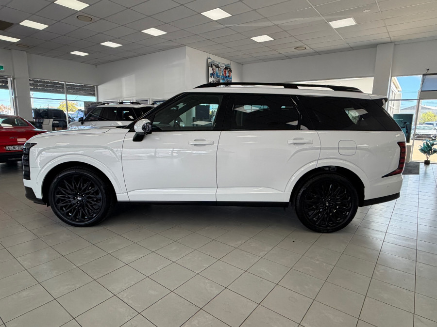 2026 Hyundai Palisade Calligraphy Black Ink SUV Image 4