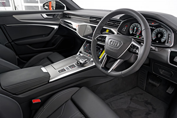 2025 Audi A6 C8 45 TFSI S Line Sedan image 7