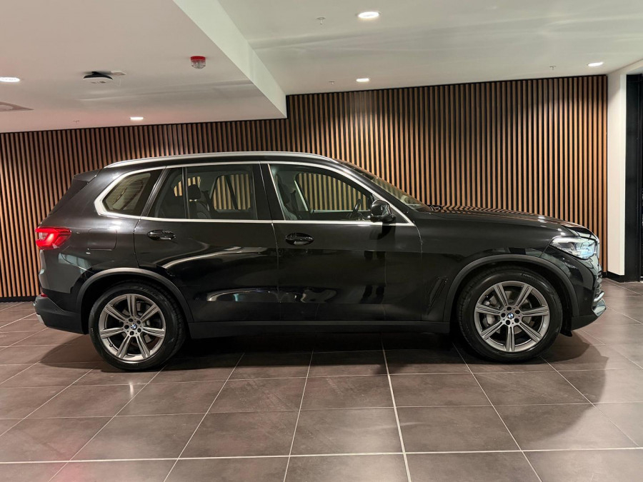 2020 BMW X5 G05 xDrive25d SUV Image 5