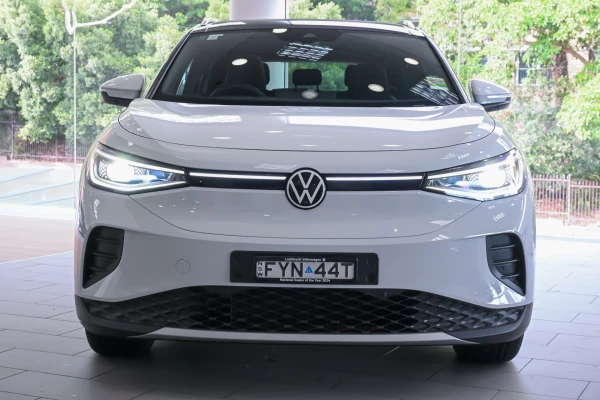 2024 MY25 Volkswagen ID. 4 E2 Pro SUV Image 4
