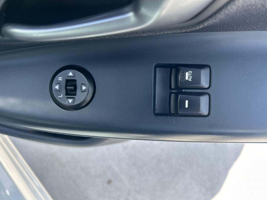 2015 Kia Rio UB S Hatch Image 11