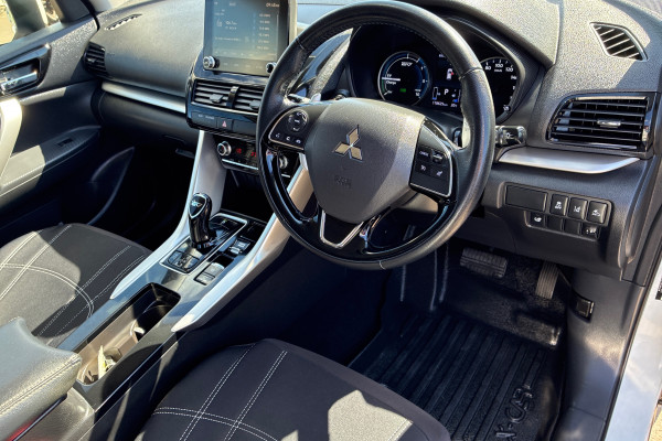 2022 Mitsubishi Eclipse Cross YB PHEV ES SUV Image 15