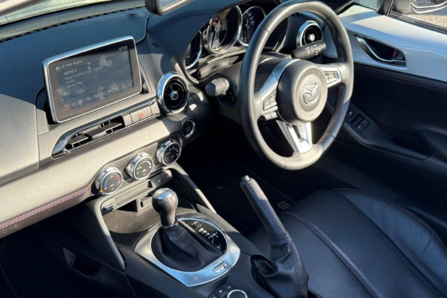 2017 Mazda MX-5 ND RF GT Convertible Image 11
