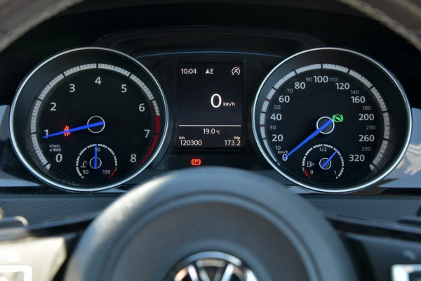 2014 MY15 Volkswagen Golf 7 R Hatch Image 9