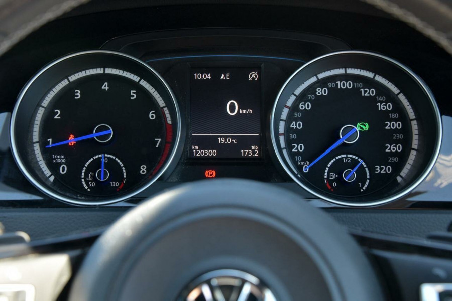 2014 MY15 Volkswagen Golf 7 R Hatch Image 9