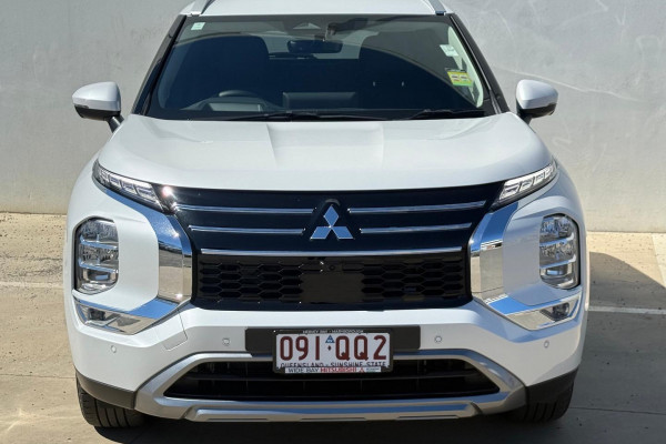 2025 Mitsubishi Outlander ZM PHEV Aspire SUV Image 5