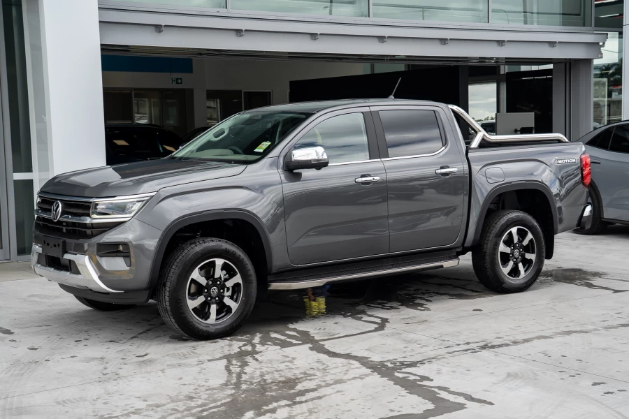 2025 Volkswagen Amarok NF TDI600 Style Ute Image 3