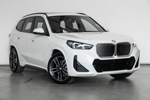 BMW iX1 xDrive30 M Sport U11