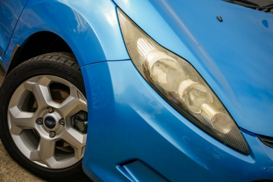 2010 Ford Fiesta WS CL Hatch Hatch Image 6
