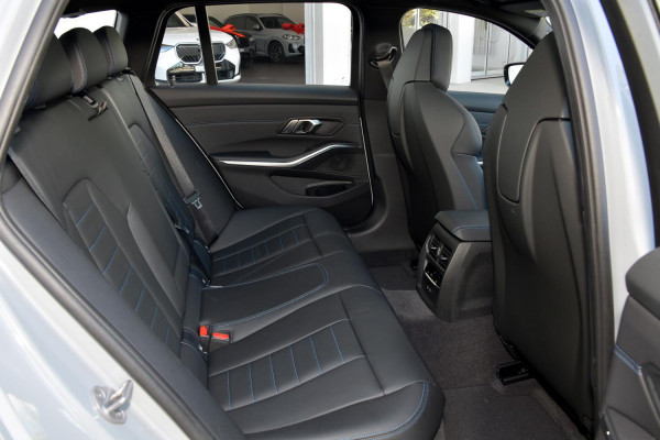 2025 BMW 3 Series G21 LCI II 330i M Sport Wagon image 5