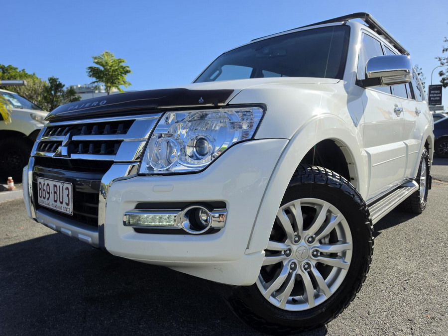 2021 MY22 Mitsubishi Pajero NX GLS SUV Image 2