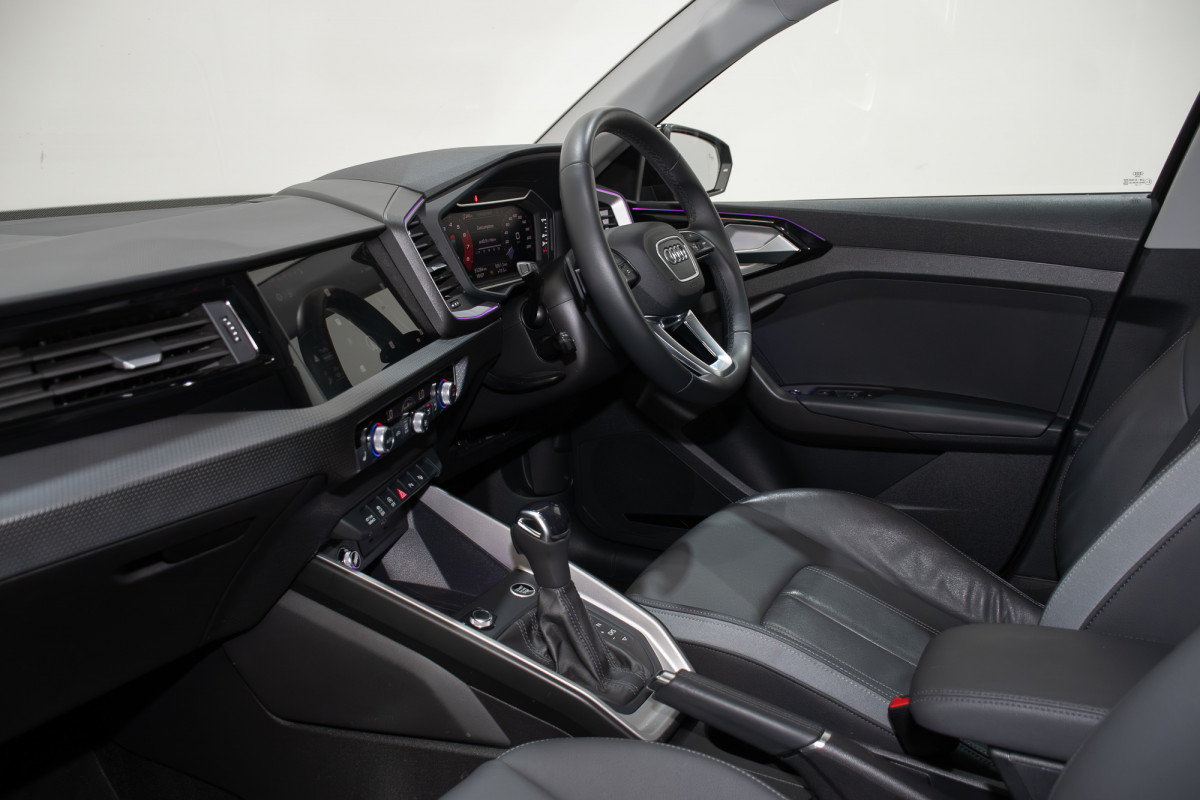 2023 Audi A1 GB 40 TFSI S line Hatch