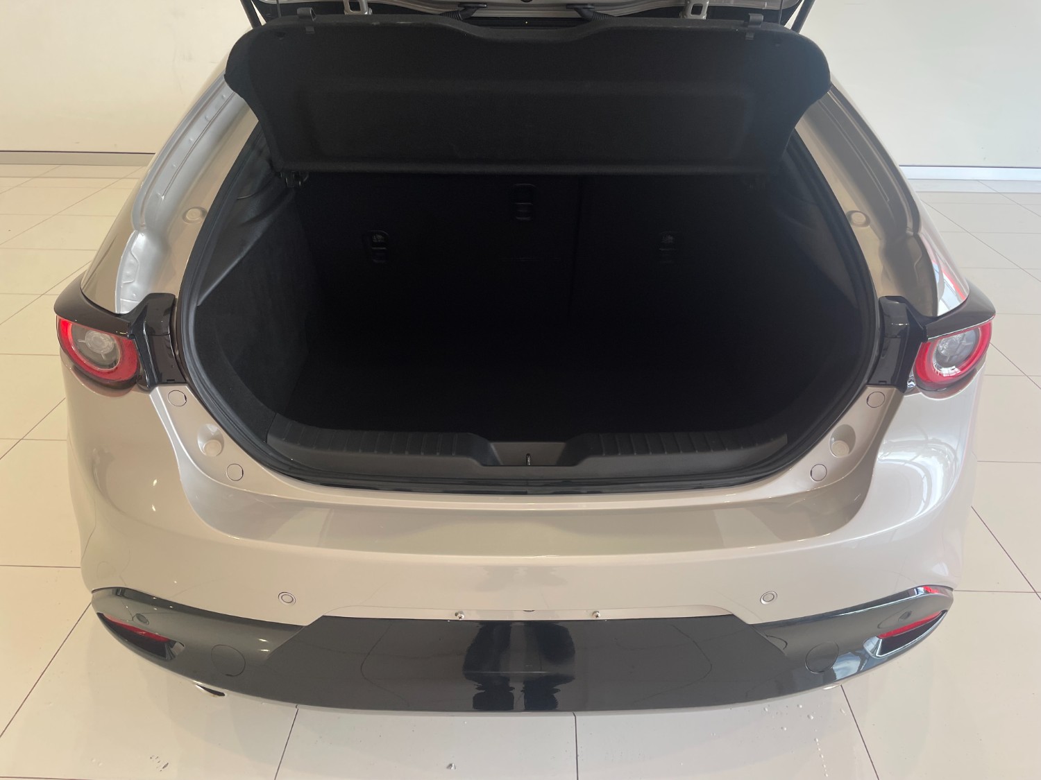 2023 Mazda 3 BP Series G20 Evolve Hatch Image 7
