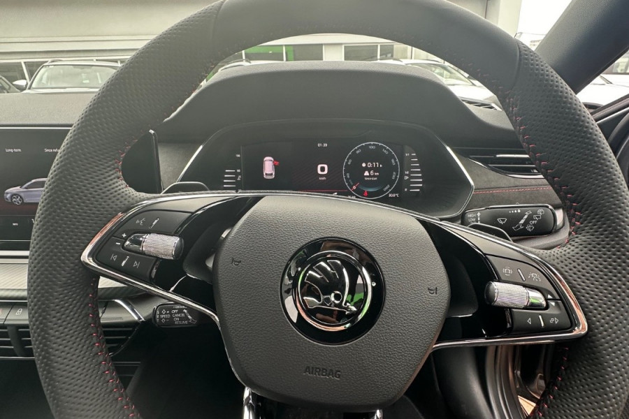 2024 Skoda Octavia NX RS Wagon Image 19